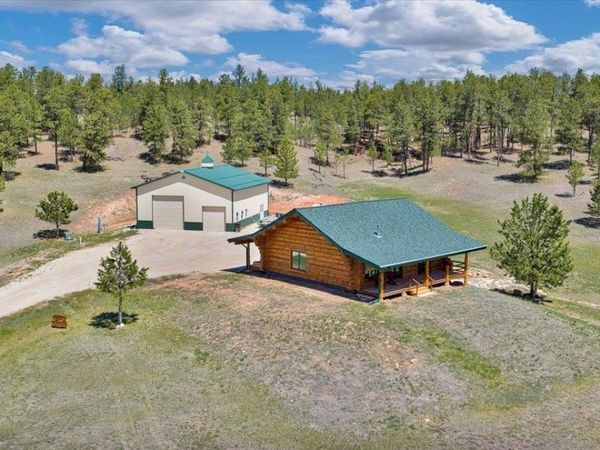 11906 Mountain Lion Lane, Hot Springs, SD 57747