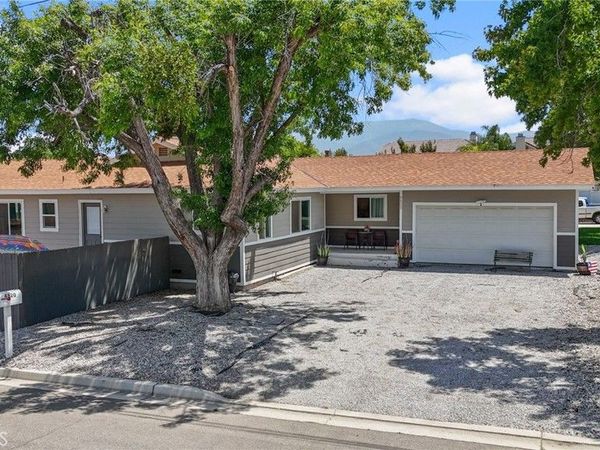 4620 East Charlton, Hemet, CA 92544