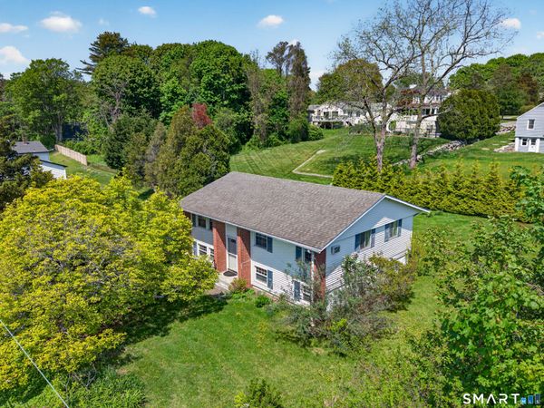 662 Groton Long Point, Groton, CT 06340