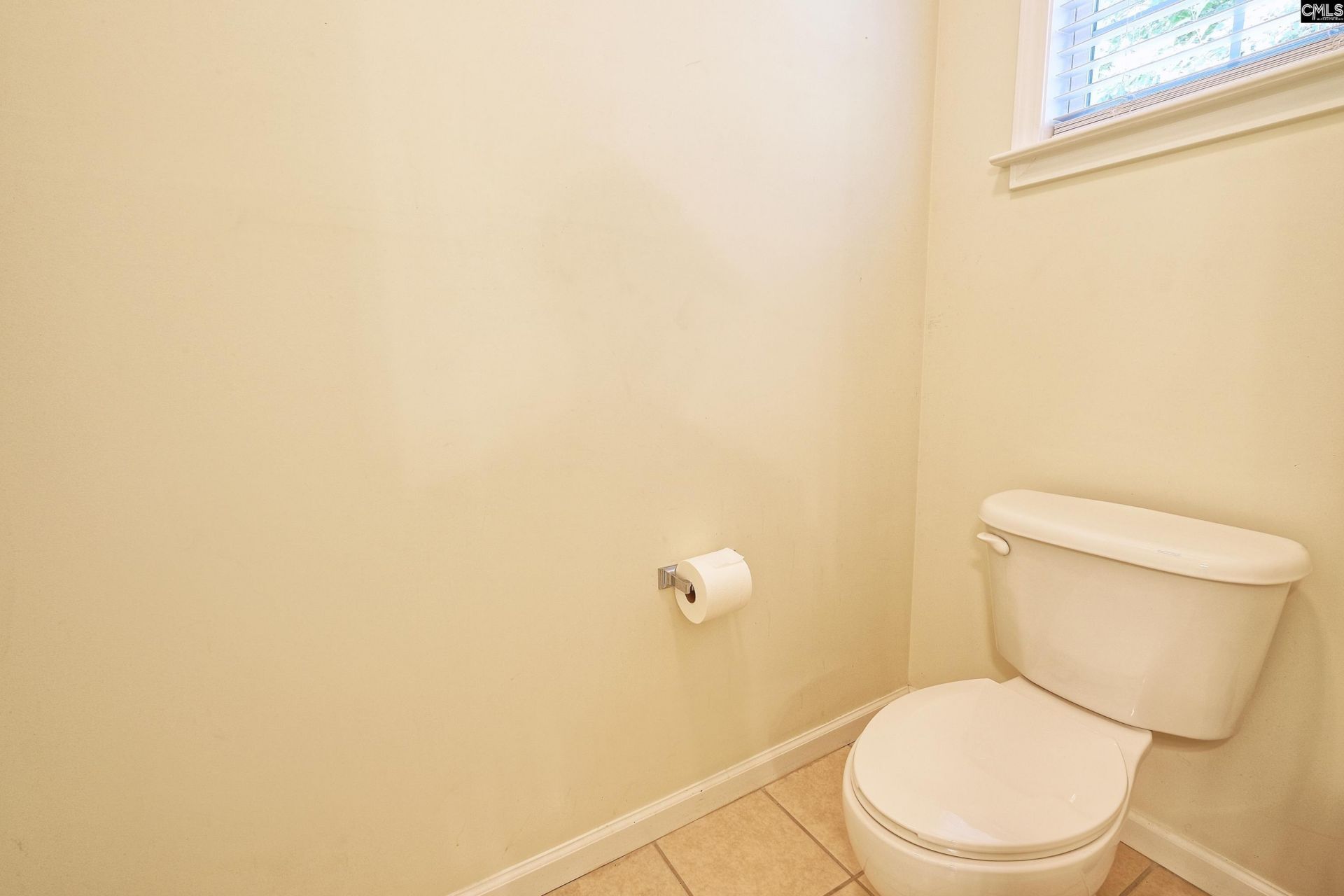 607 Harmon Street  Photo 34