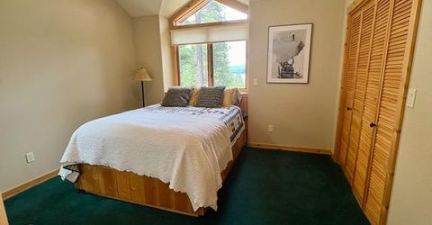 515 Eagle Crest Dr, Lake Almanor, CA 96020 Photo
