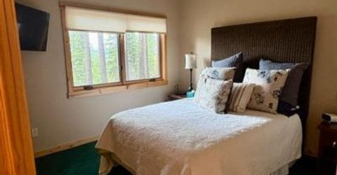 515 Eagle Crest Dr, Lake Almanor, CA 96020 Photo