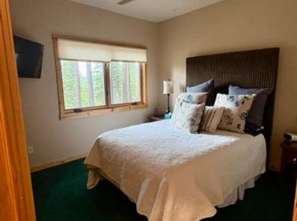 515 Eagle Crest Dr, Lake Almanor, CA 96020 Photo