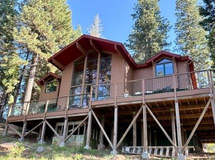 515 Eagle Crest Dr, Lake Almanor, CA 96020 Photo