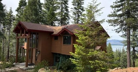 515 Eagle Crest Dr, Lake Almanor, CA 96020 Photo