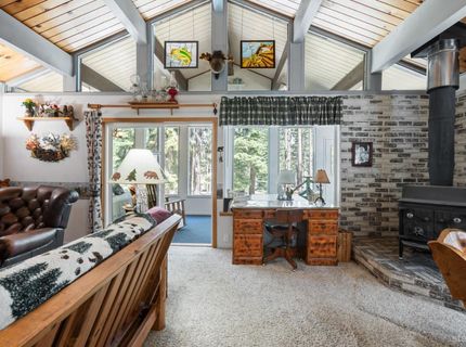 1869 Elks Club Drive, South Lake Tahoe, CA 96150 Photo