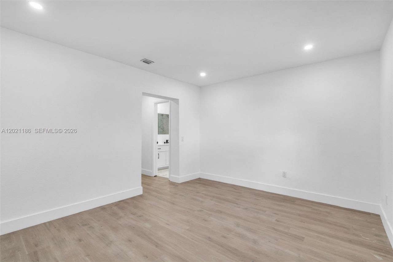 8841 NW 14th Ave , Miami, FL 33147 Photo