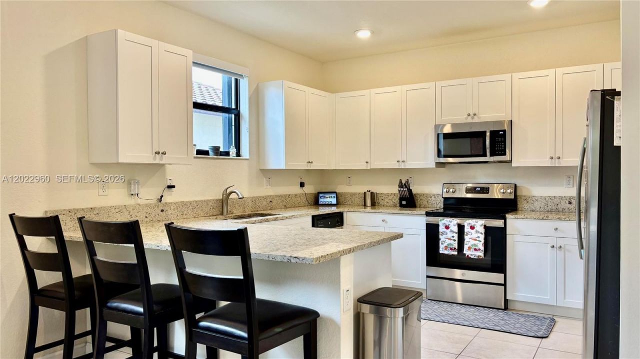 157 NE 25th Ave, Homestead, FL 33033 Photo