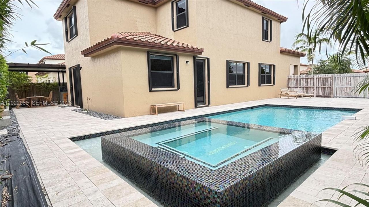 157 NE 25th Ave, Homestead, FL 33033 Photo