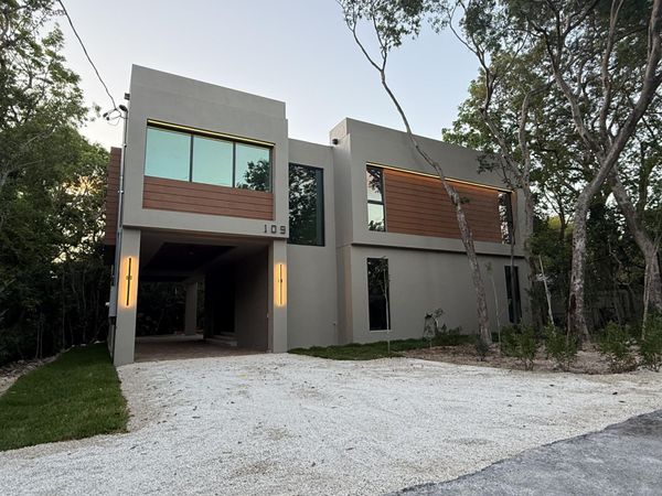 109 Point Pleasant Drive, KEY LARGO, FL 33037