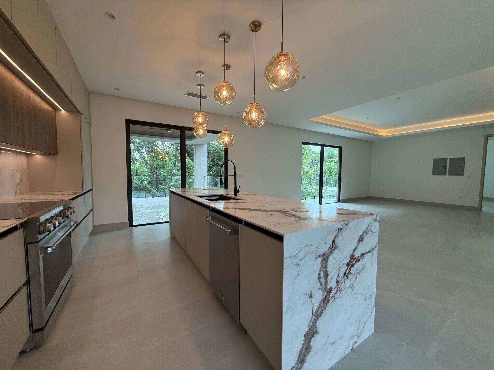 109 Point Pleasant Drive, Key Largo, FL 33037 Photo