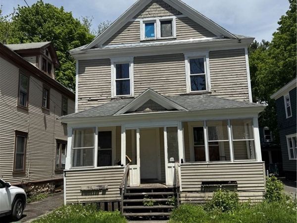 318 W Pleasant Avenue, Syracuse, NY 13205