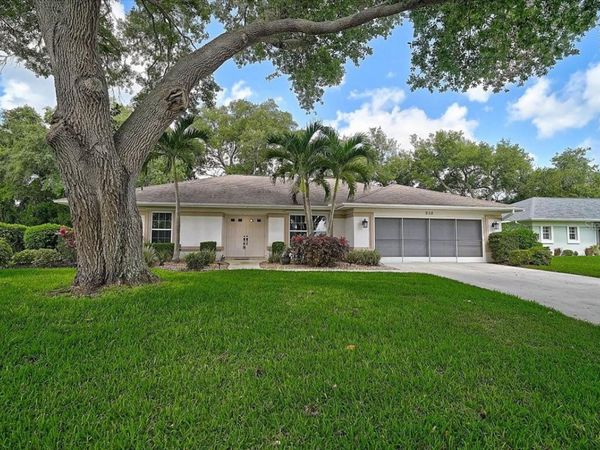 938 S DORAL LANE , VENICE, FL 34293