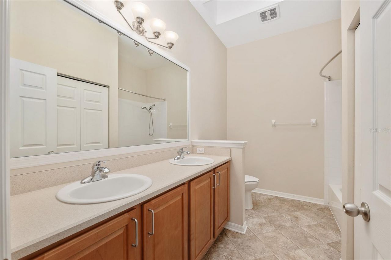 8632 SW 76th Place, Gainesville, FL 32608 Photo