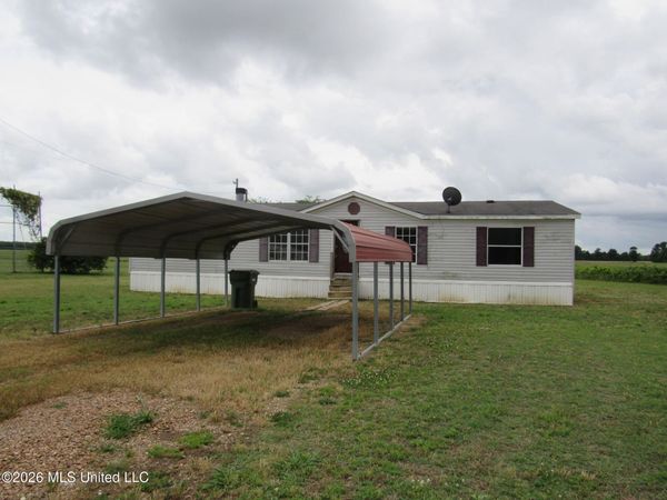1628 400 , Dundee, MS 38626