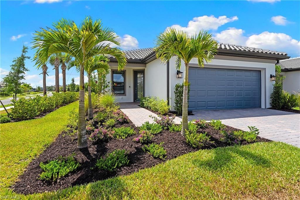 20549 Pebble Glen Dr, Estero, FL 33928 Photo