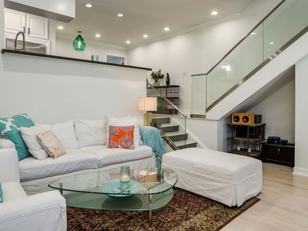 1144 17th Street, Unit 11, Santa Monica, CA 90403