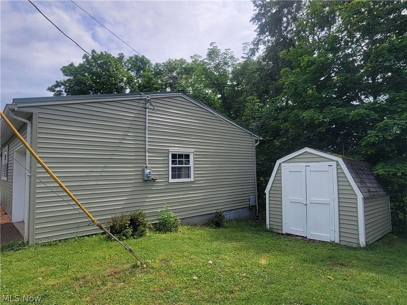 185 Belavista Drive, Marietta, OH 45750 Photo 2