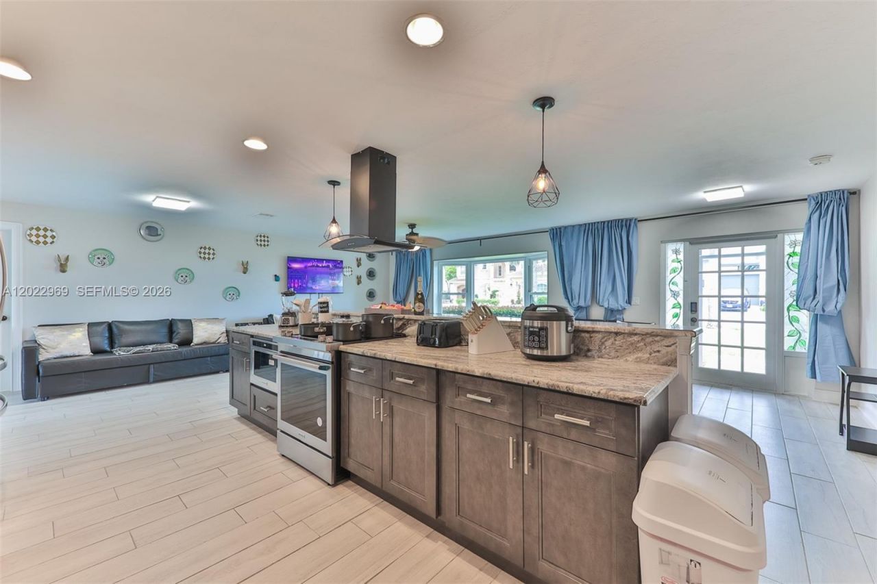 Please Call For Address, Cape Coral, FL 33904 Photo
