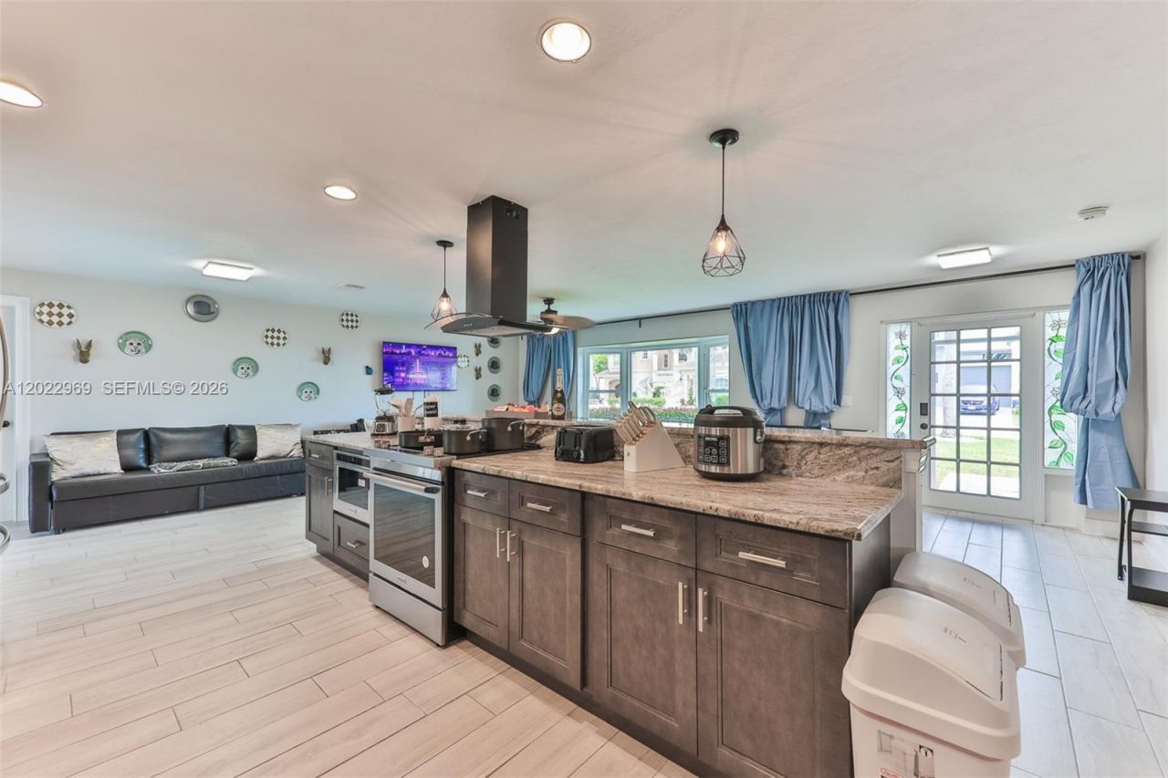 Please Call For Address, Cape Coral, FL 33904 Photo