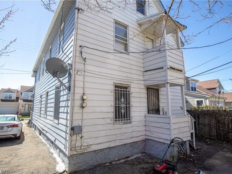 845 Royal Road, Cleveland, OH 44110 Photo 4
