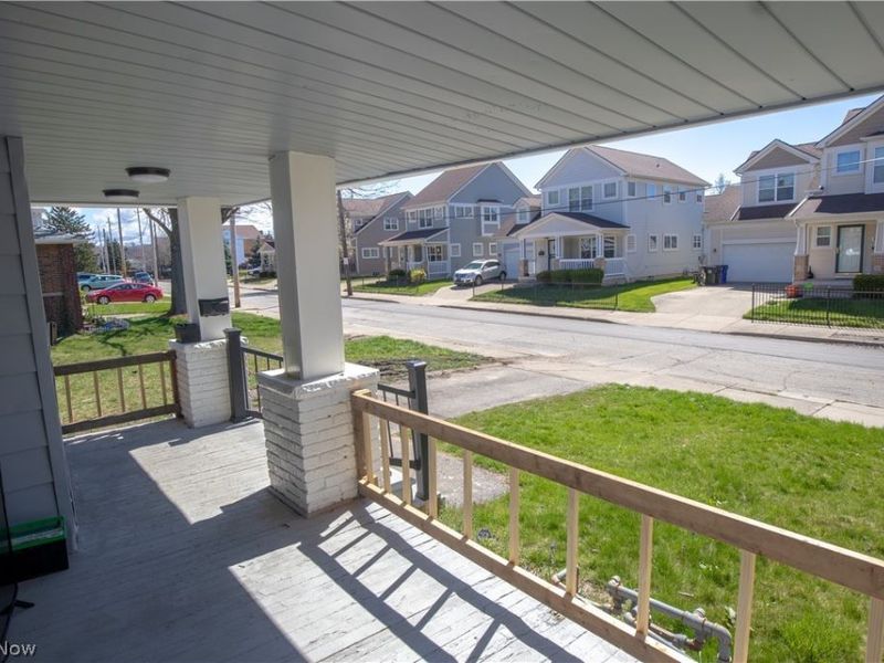 845 Royal Road, Cleveland, OH 44110 Photo 6