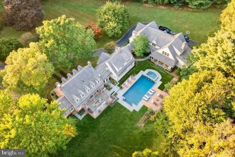 419 DUTTON MILL ROAD , MALVERN, PA 19355
