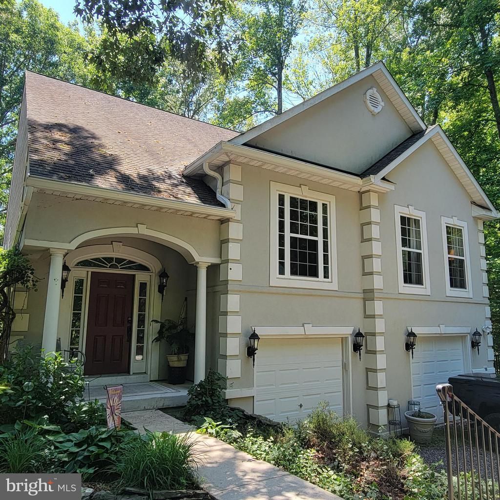 584 Lake Caroline Drive , Ruther Glen, VA 22546 Main Photo
