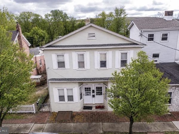 366 MAIN STREET, TULLYTOWN, PA 19007