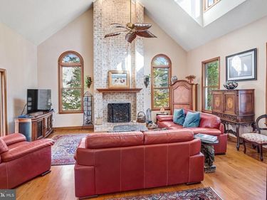 7929 WELLINGTON DRIVE, WARRENTON, VA 20186