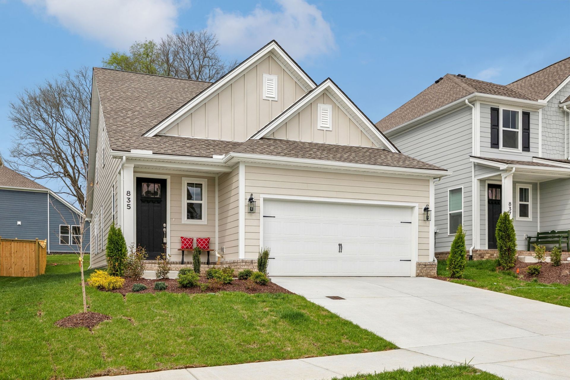 835 Sugarbush Ln, Spring Hill, TN 37174 Main Photo