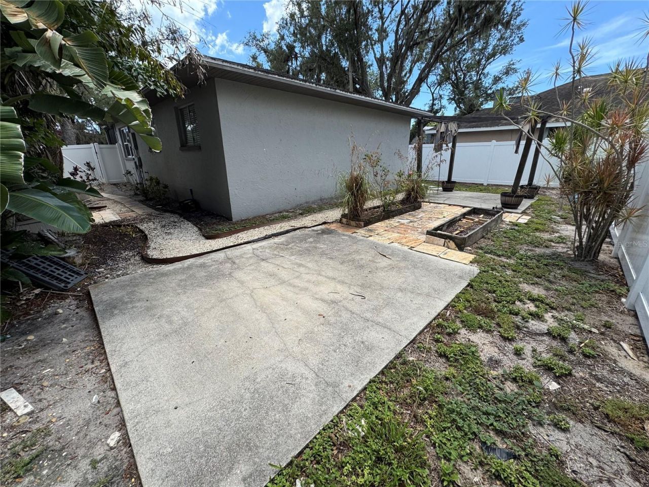 2751 72nd Avenue Drive E, Sarasota, FL 34243 Photo