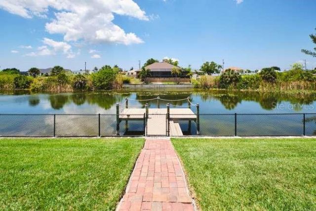 844 NE 6th Avenue, Cape Coral, FL 33909 Photo
