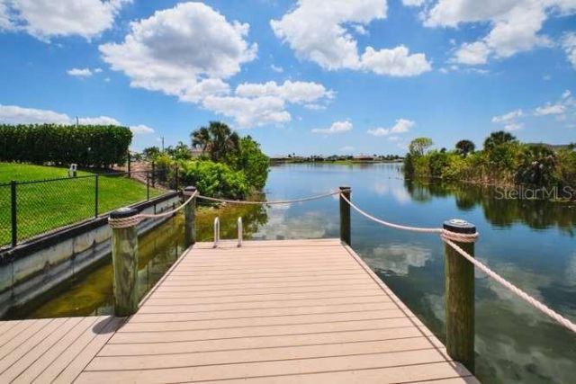 844 NE 6th Avenue, Cape Coral, FL 33909 Photo