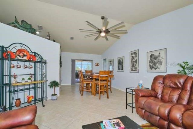 844 NE 6th Avenue, Cape Coral, FL 33909 Photo