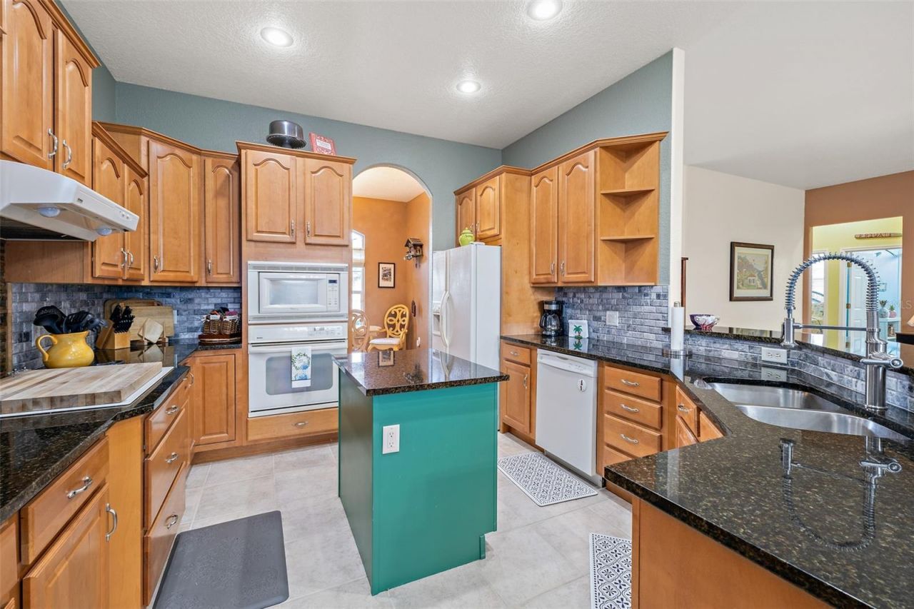 2970 N Tropical Trail, Merritt Island, FL 32953 Photo