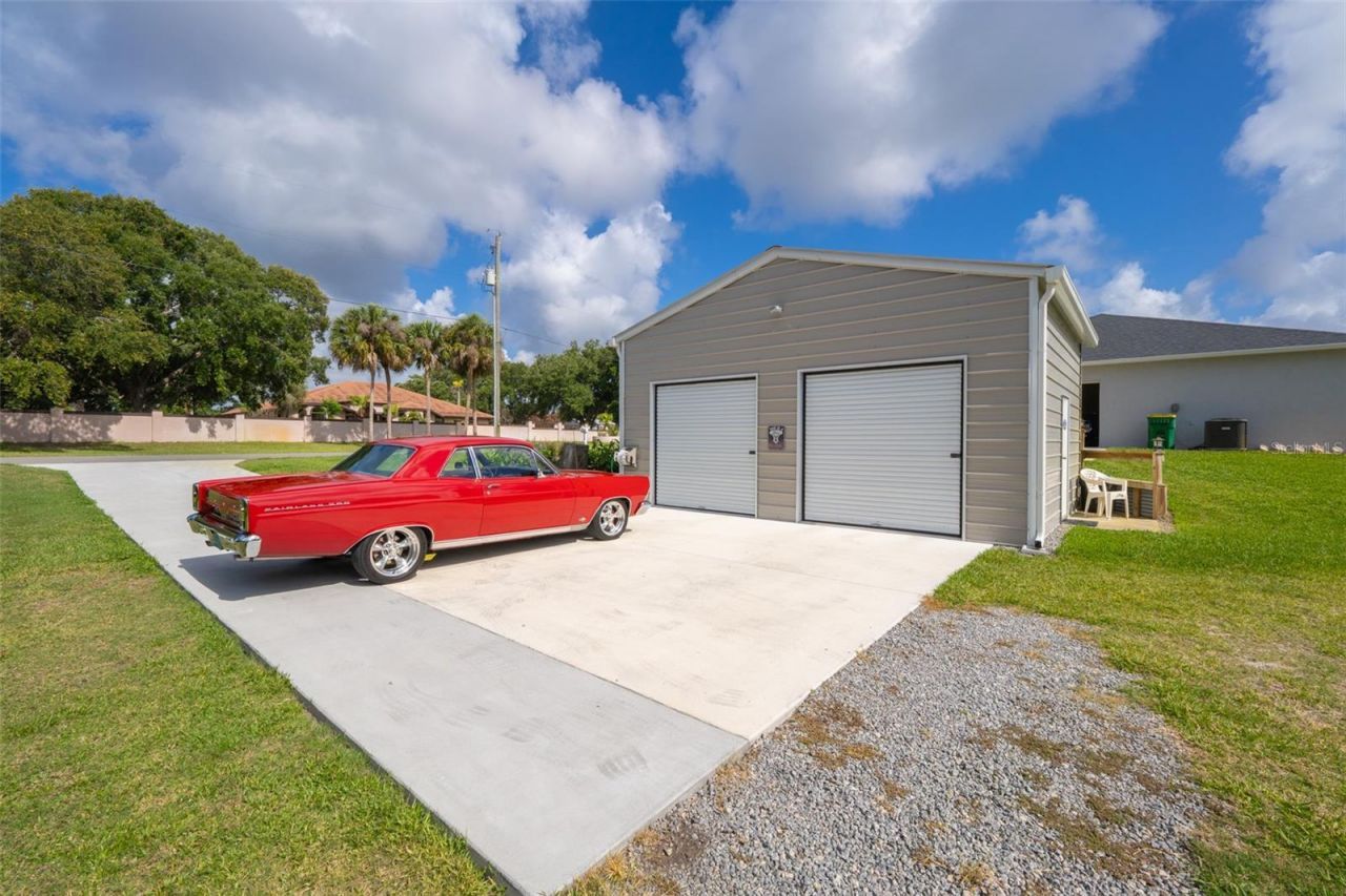 2970 N Tropical Trail, Merritt Island, FL 32953 Photo