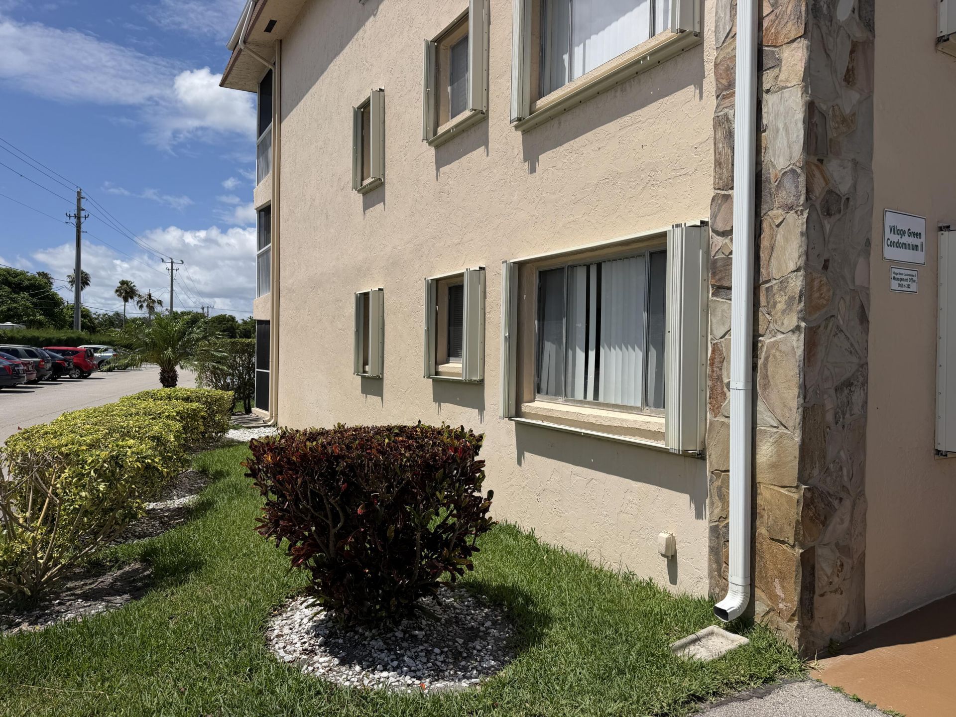 700 Village Green Court, Unit 101, Palm Springs, FL 33461 Photo