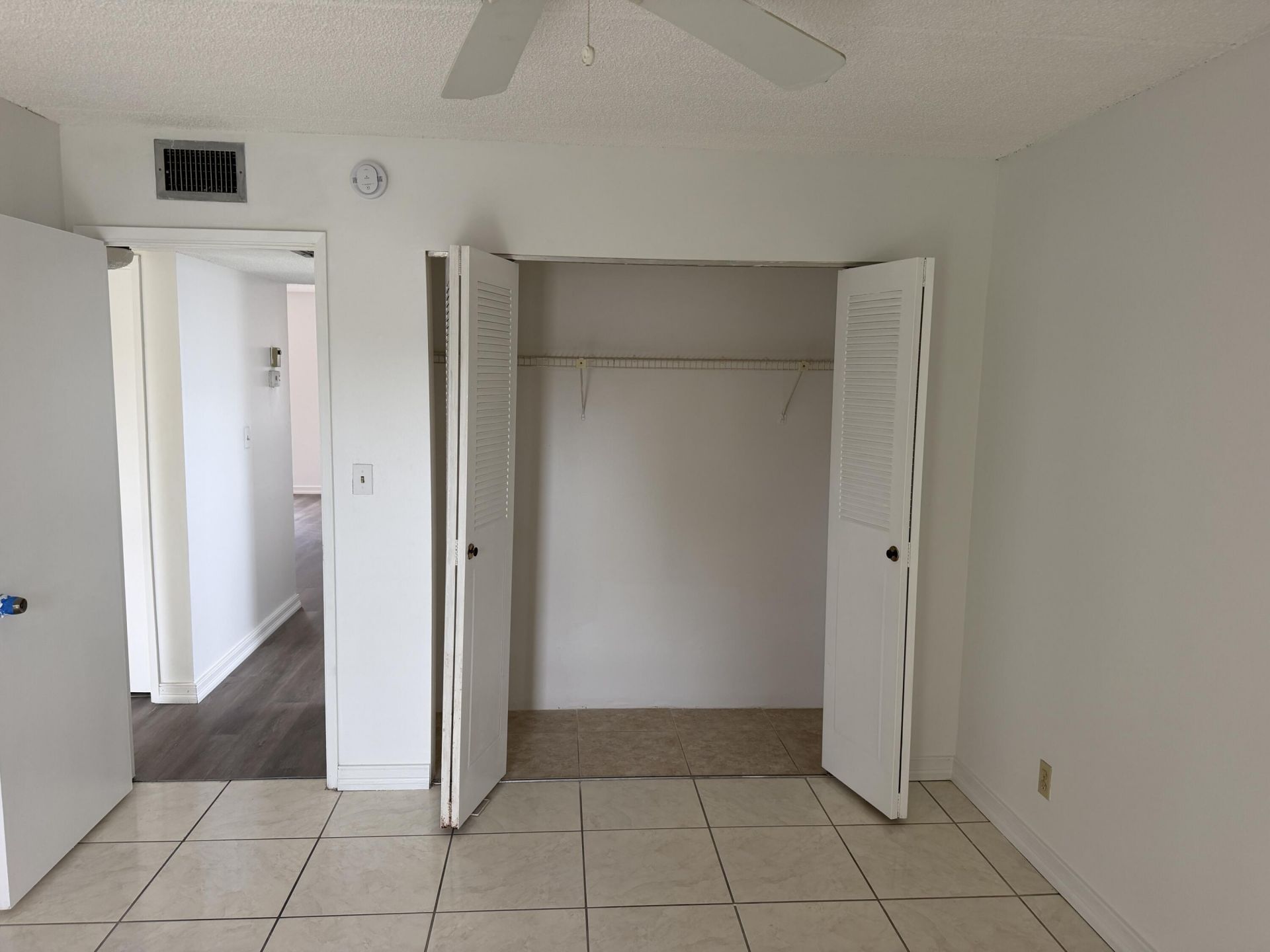 700 Village Green Court, Unit 101, Palm Springs, FL 33461 Photo