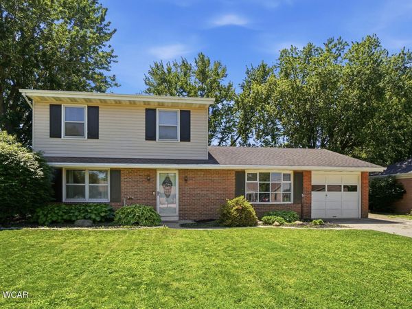 1107 Indiana Avenue, Saint Marys, OH 45885