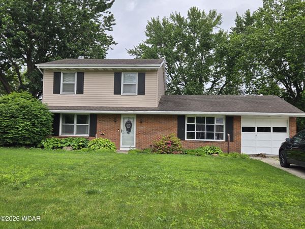 1107 Indiana Avenue, Saint Marys, OH 45885