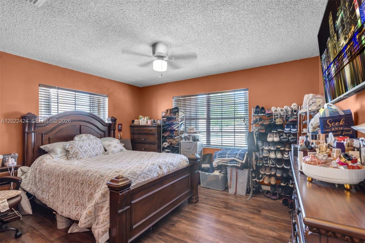 20370 NW 32nd Ave , Miami Gardens, FL 33056 Photo
