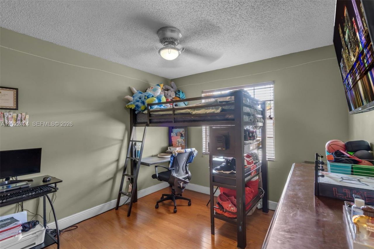 20370 NW 32nd Ave , Miami Gardens, FL 33056 Photo