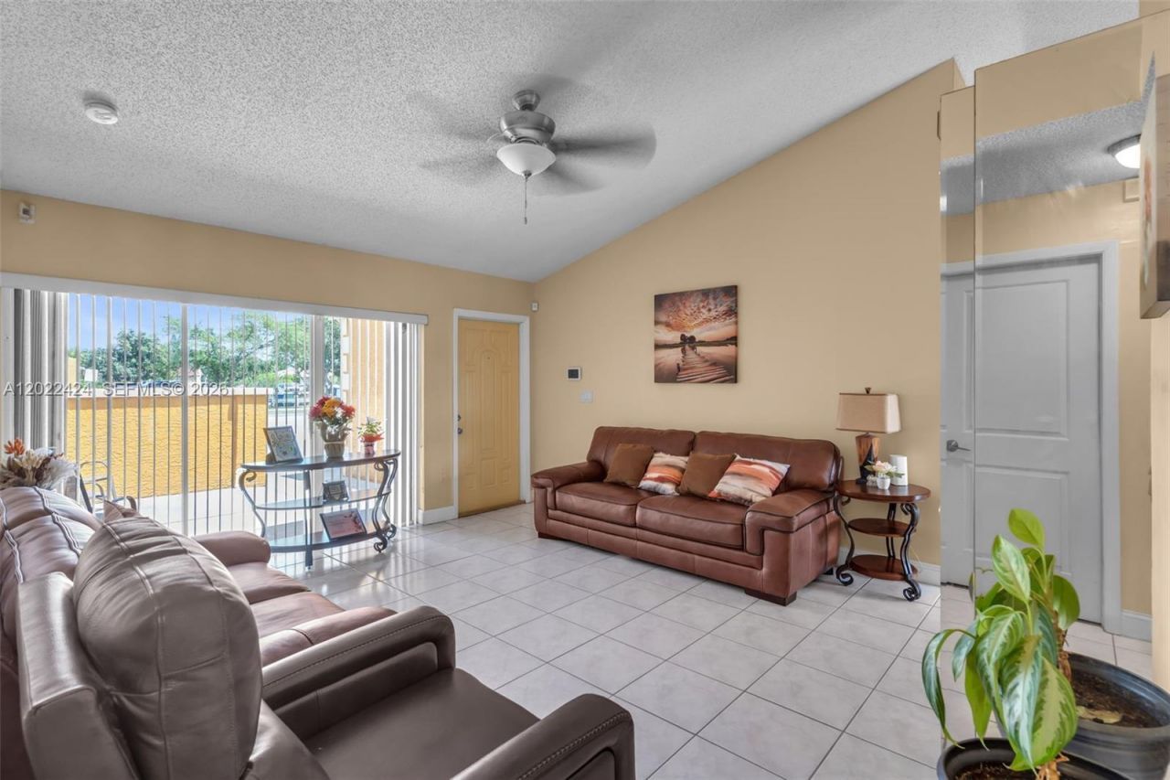 20370 NW 32nd Ave , Miami Gardens, FL 33056 Photo