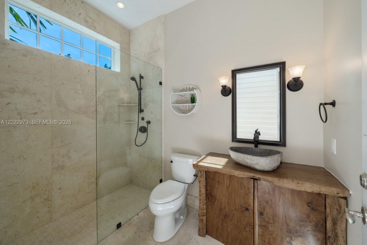 82768 Overseas Highway , Islamorada, FL 33036 Photo