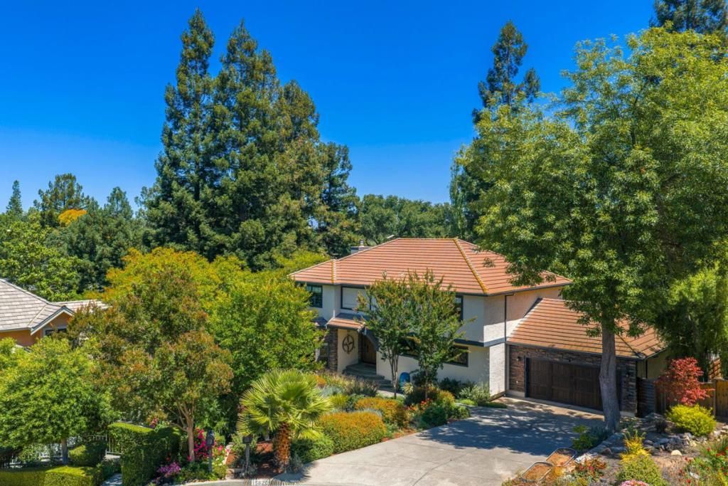 15820 Bruce Court, Monte Sereno, CA 95030 Main Photo