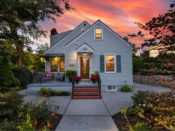 32 Franklin Avenue, Sea Cliff, NY 11579