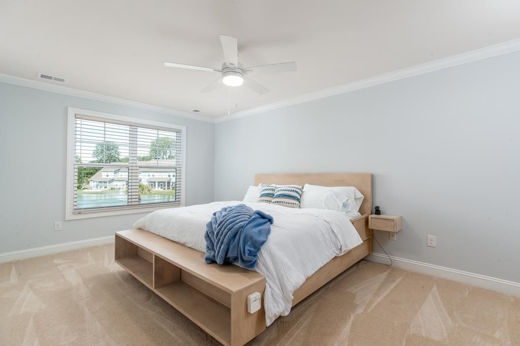 2406 Kings Bay Dr.  Photo 18