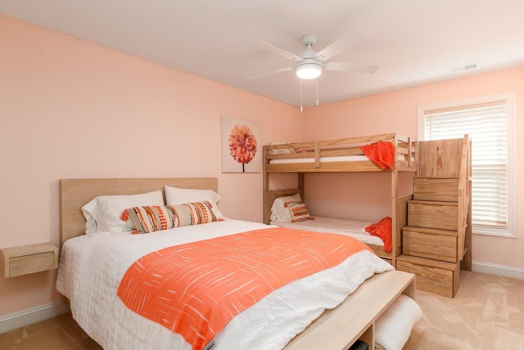2406 Kings Bay Dr.  Photo 19