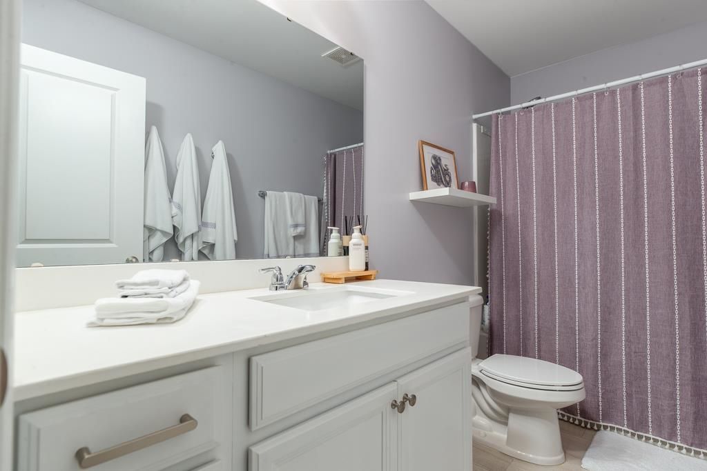 2406 Kings Bay Dr.  Photo 24
